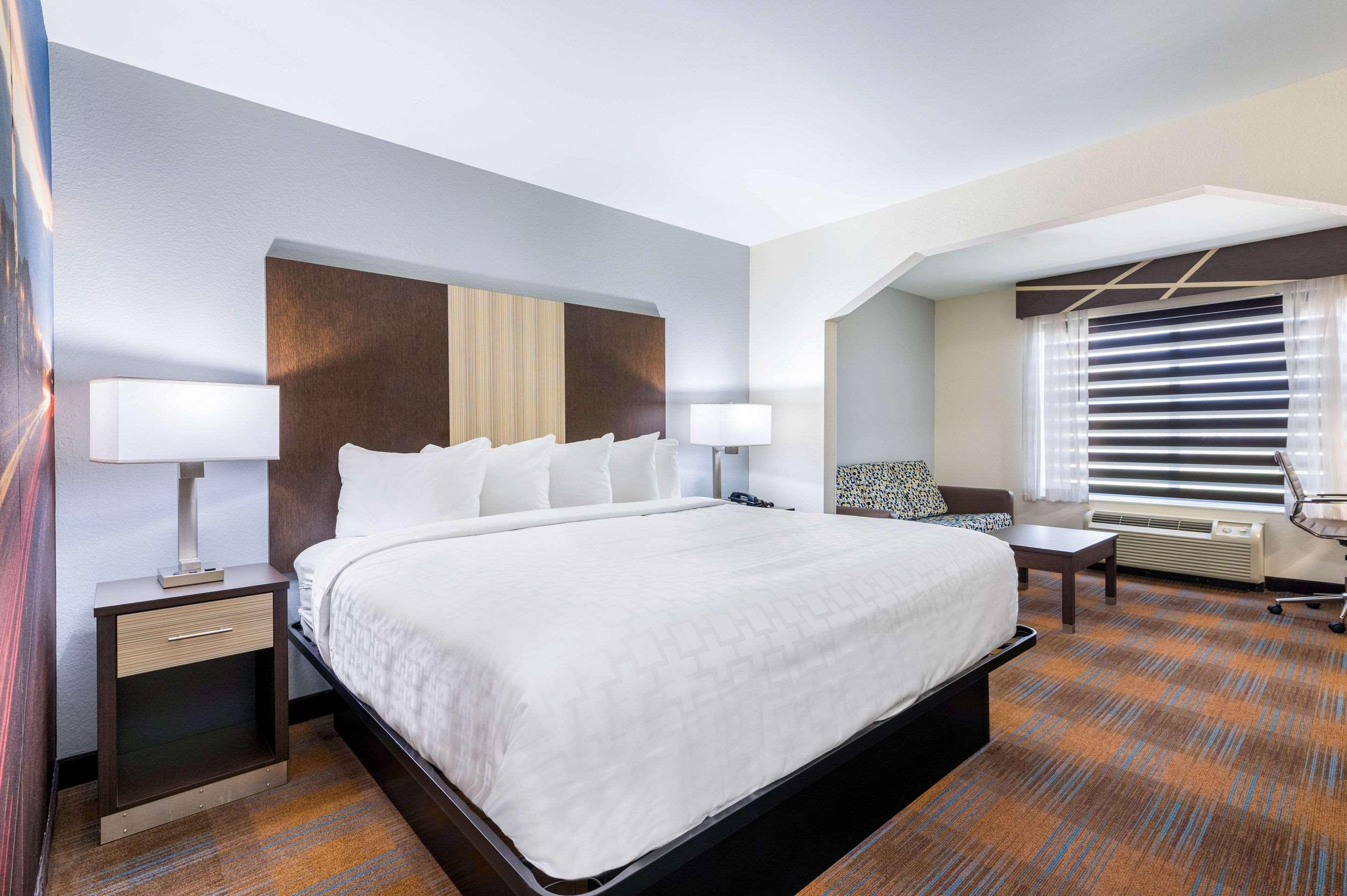 Clarion Pointe Madison-Huntsville Ngoại thất bức ảnh