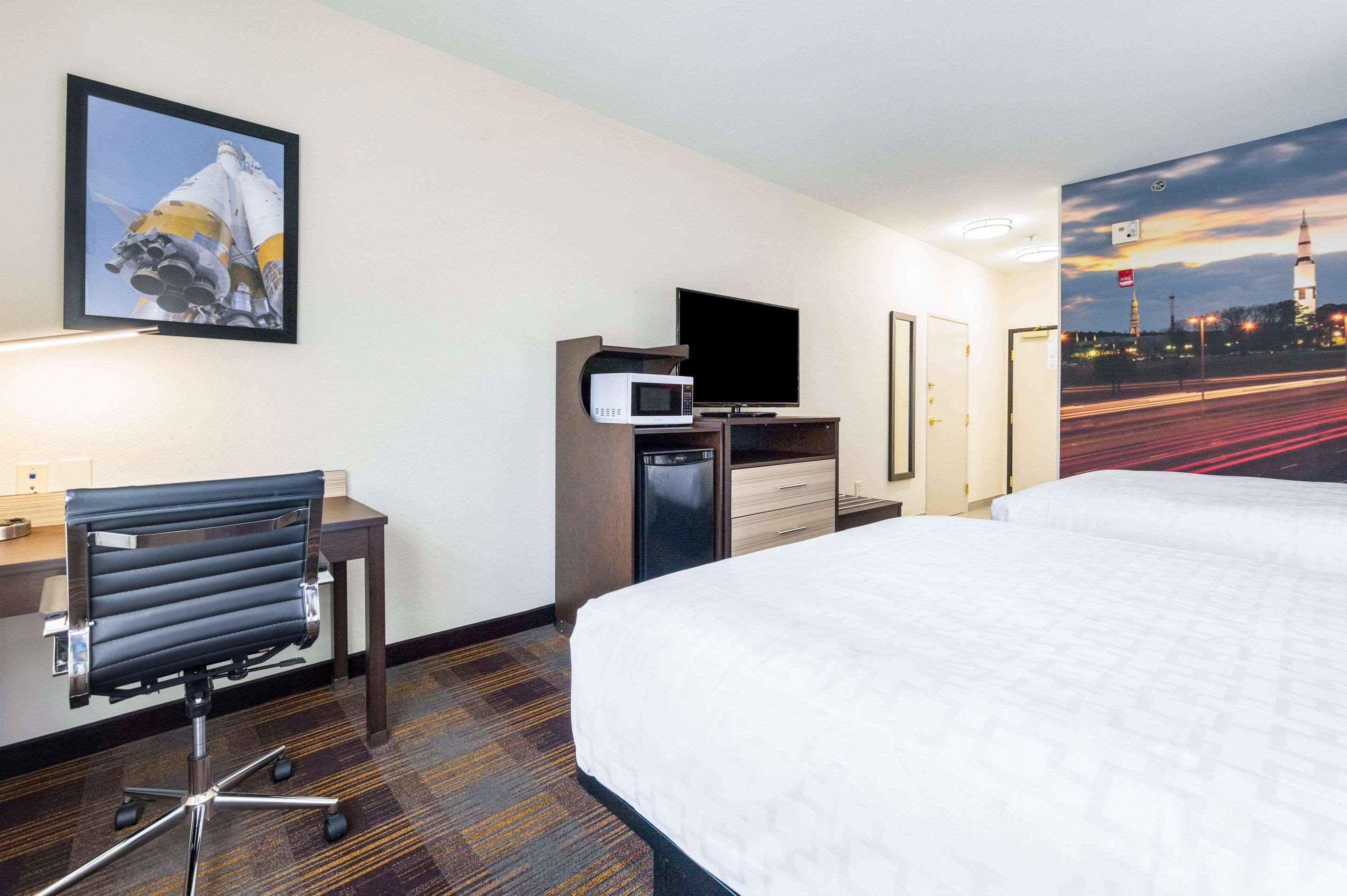 Clarion Pointe Madison-Huntsville Ngoại thất bức ảnh