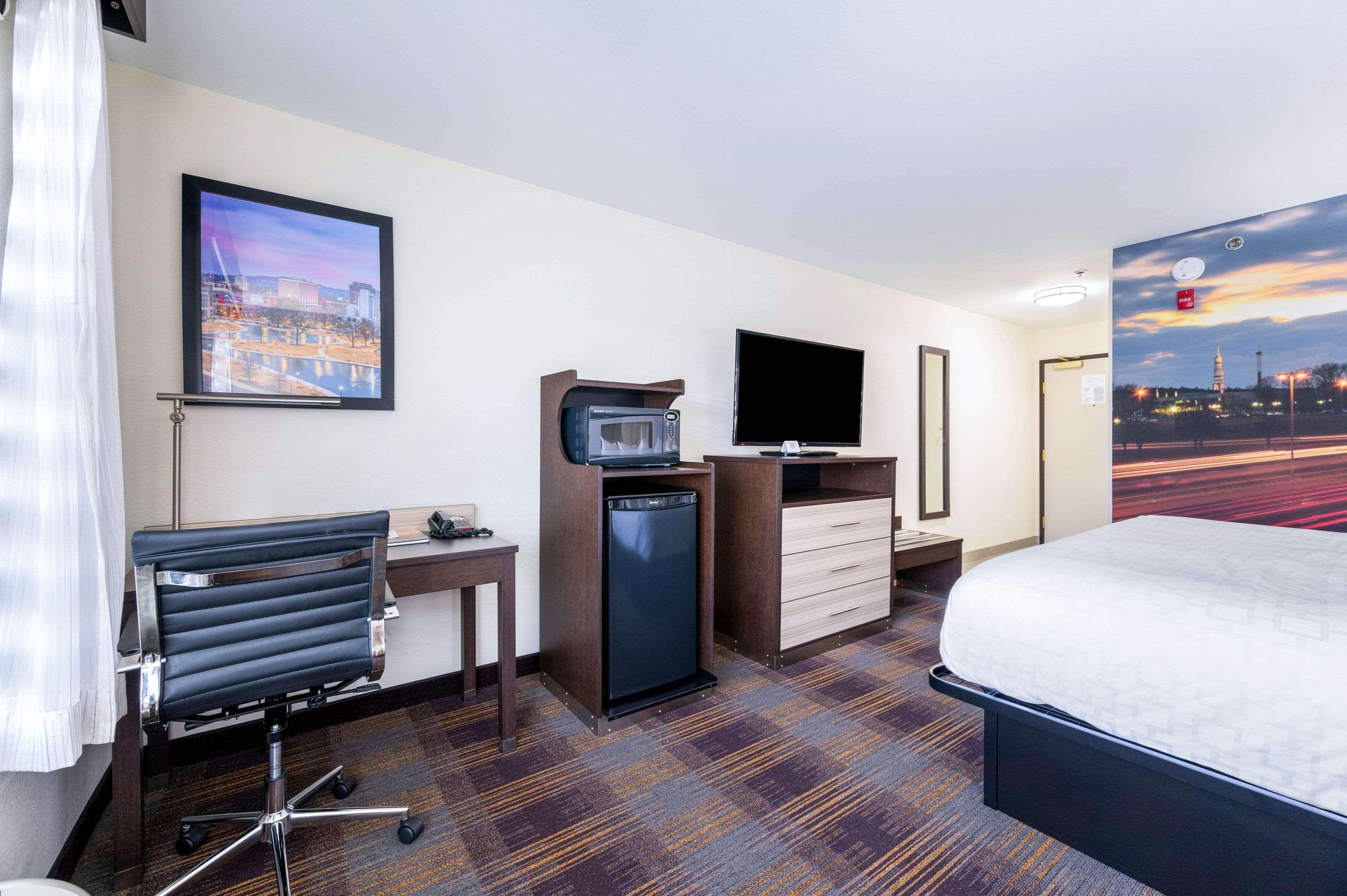 Clarion Pointe Madison-Huntsville Ngoại thất bức ảnh