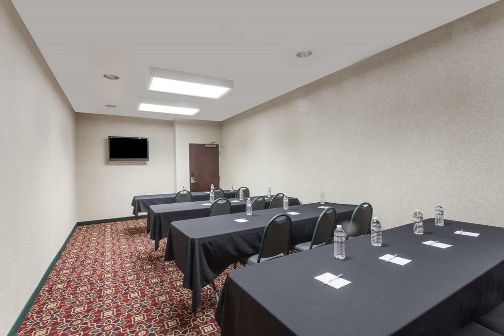 Clarion Pointe Madison-Huntsville Ngoại thất bức ảnh