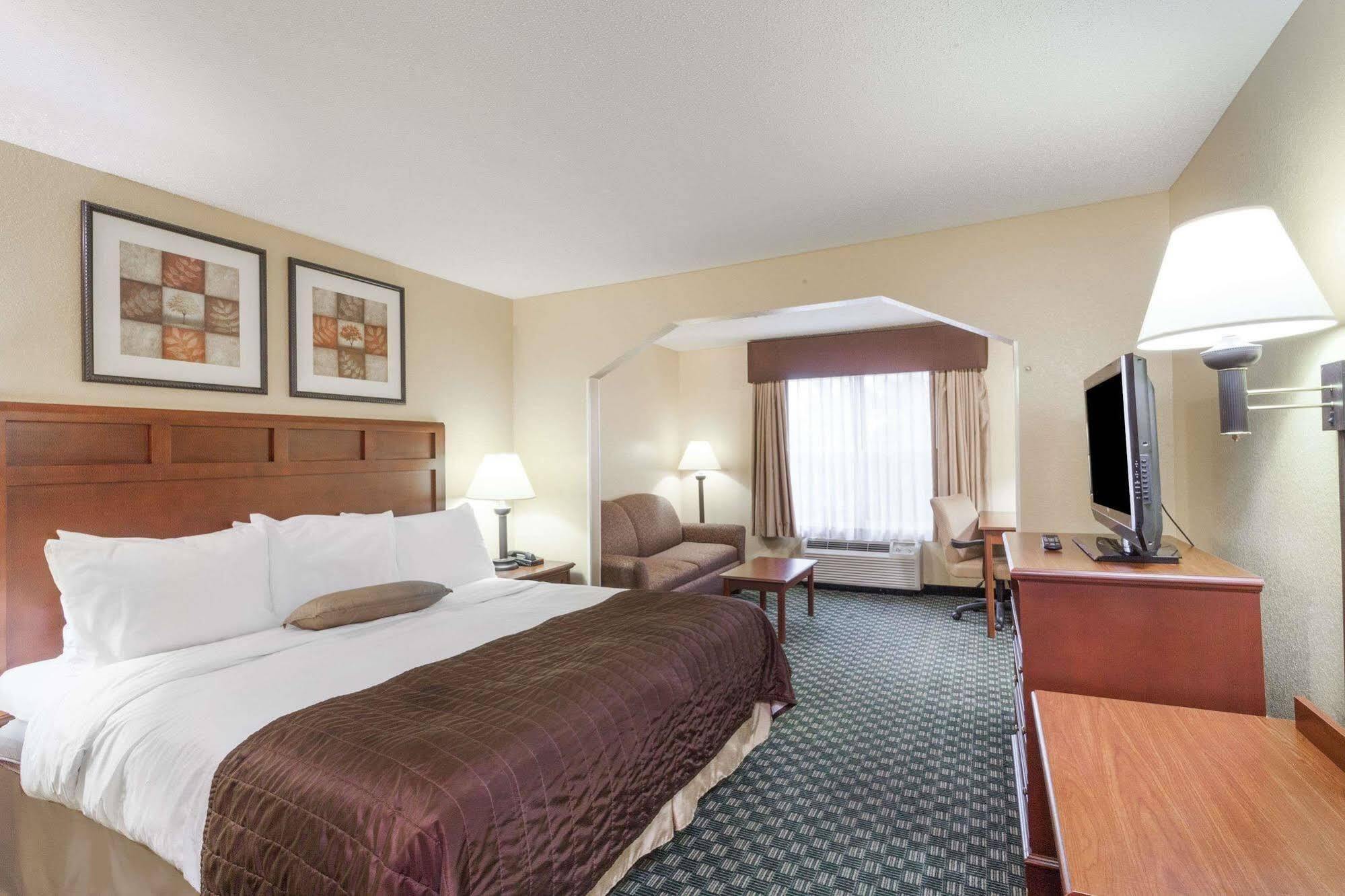 Clarion Pointe Madison-Huntsville Ngoại thất bức ảnh